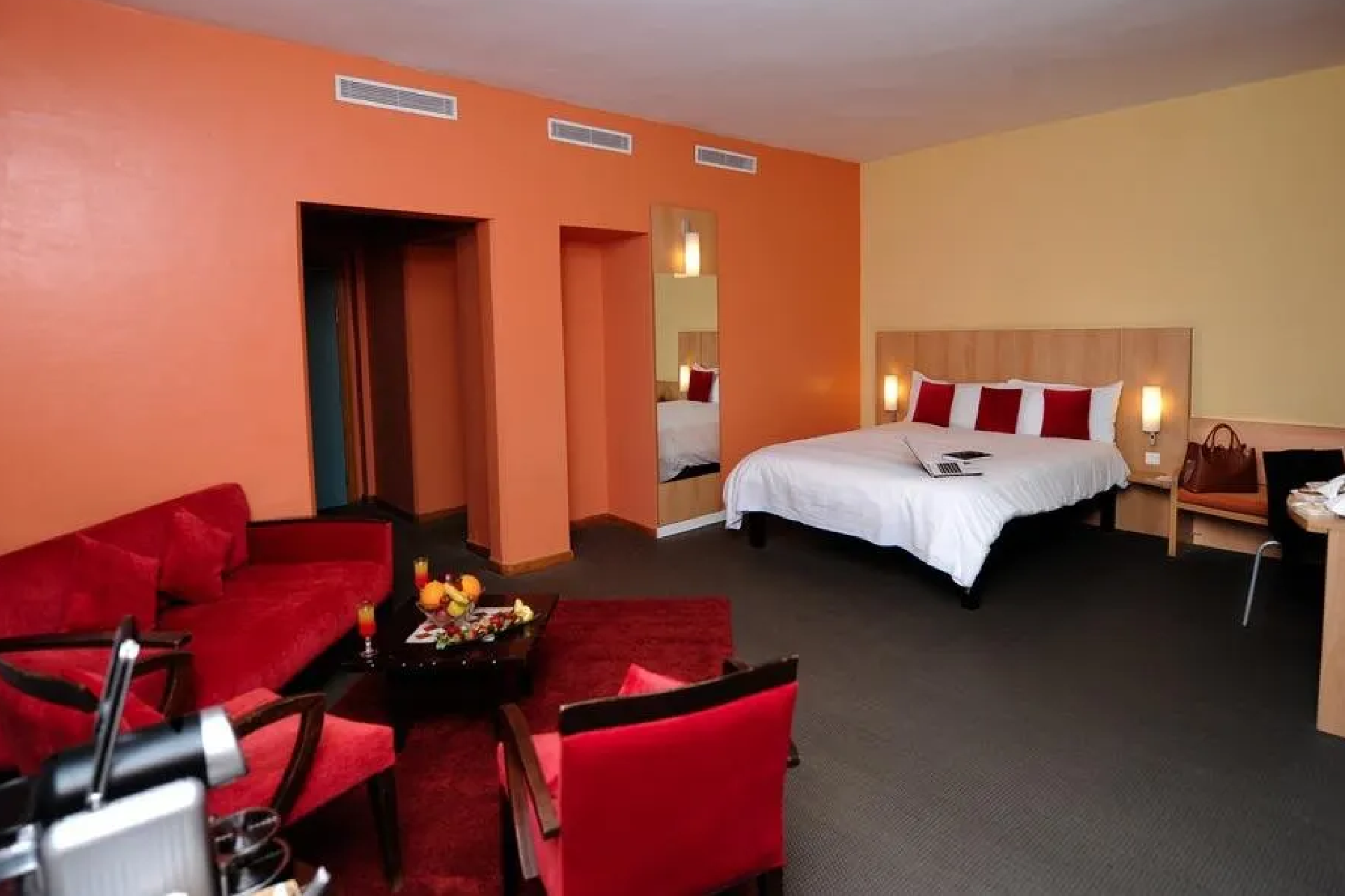 Ibis-Marrakech-Palmeraie-travel-deals-double-room (1)