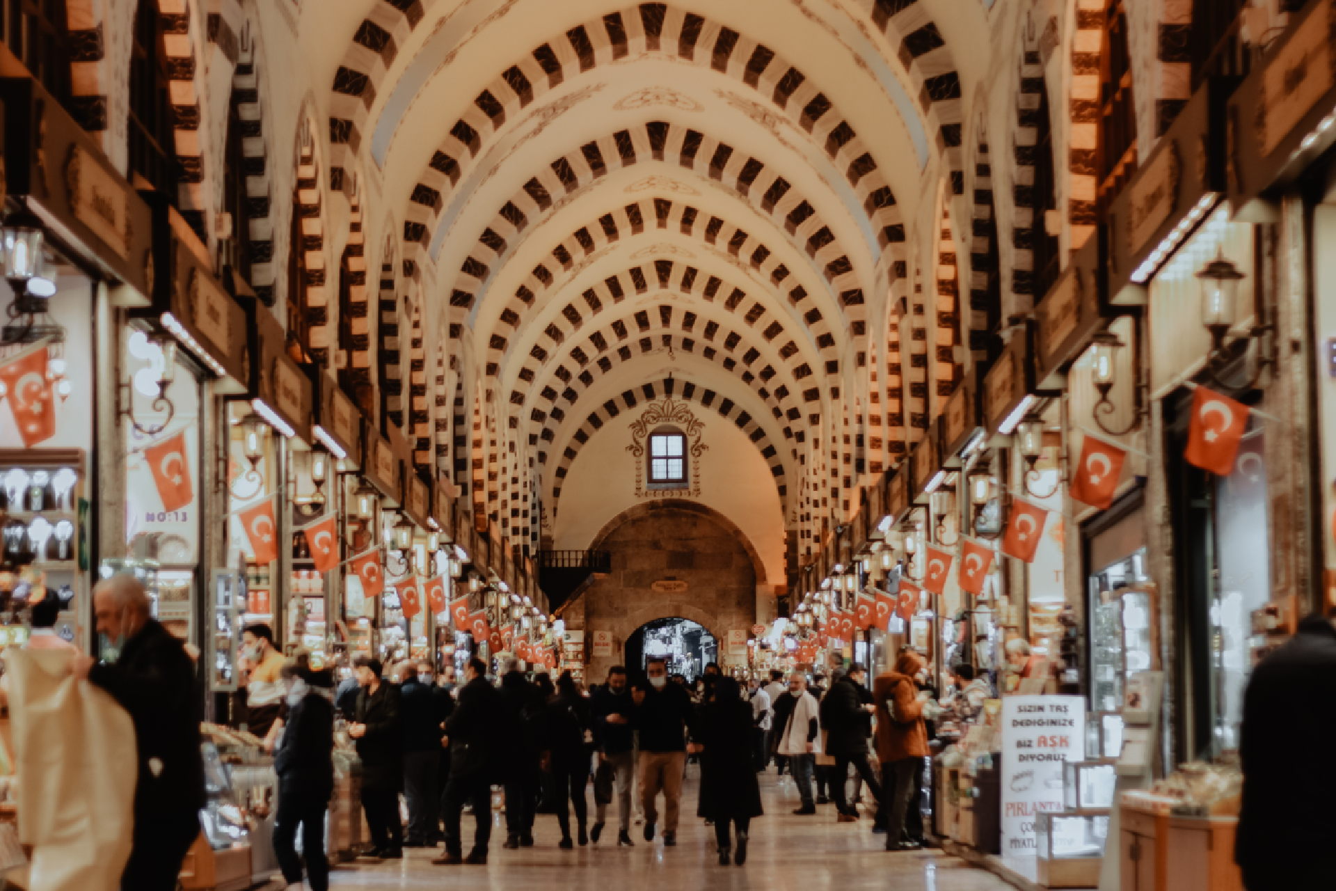 grand-bazaar-istanbul-shopping